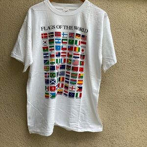 Vintage 90s FLAGS OF THE WORLD WHITE T-T SHIRT